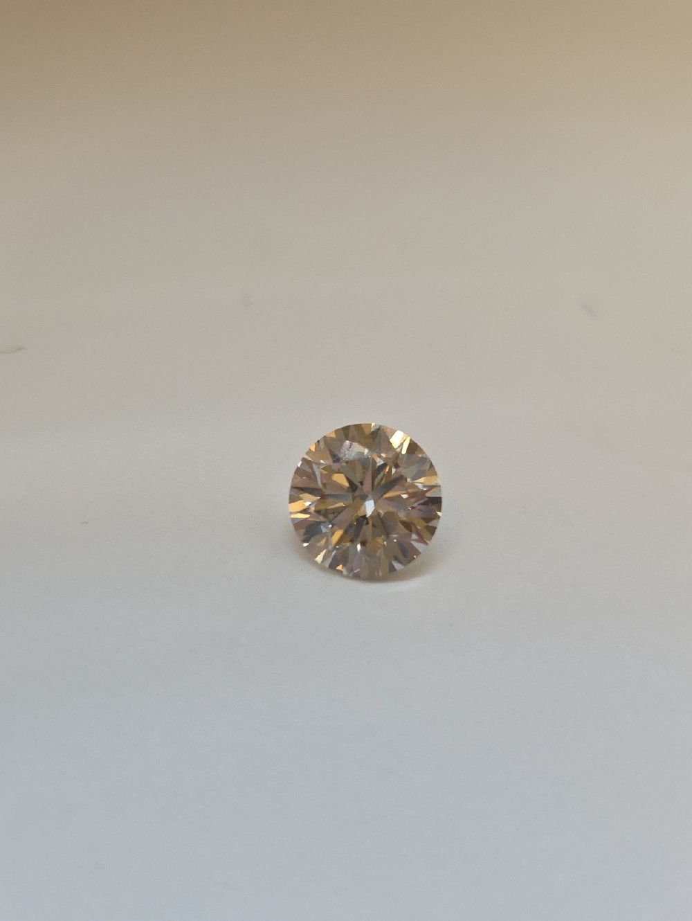 Loose Round Brilliant Cut Lab Diamond  4.03 I Color VS2 Clarity IGI Certificate - Picture 7 of 15